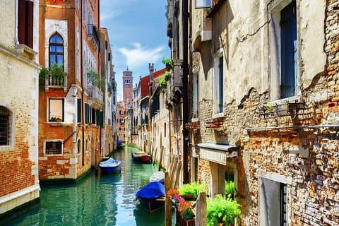 Wandering around Venice