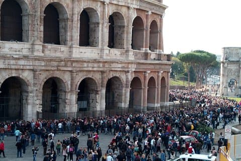 Colosseum NO Skip-The Line Entrance