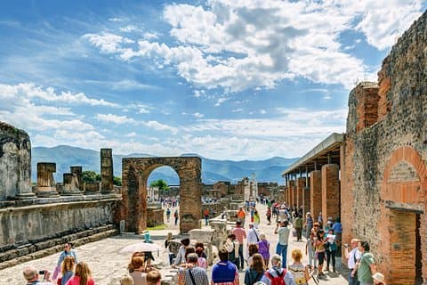 Pompeii street view