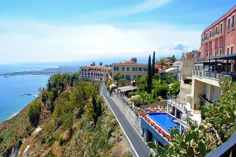 Private tour of Taormina and Castelmola from Syracuse