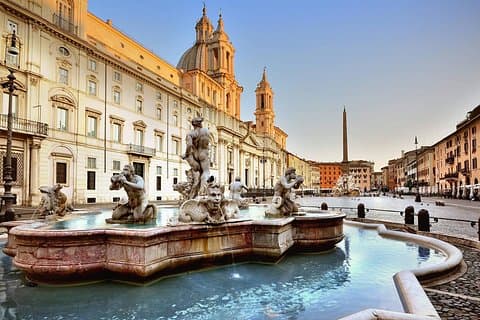 Navona Square
