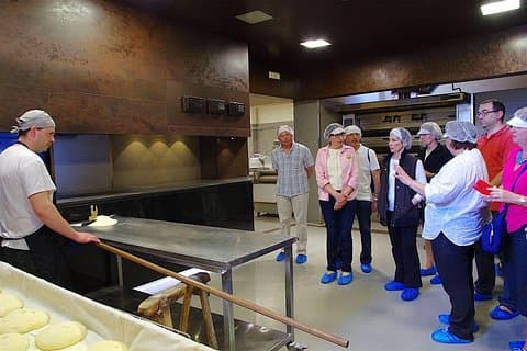 Bread-making workshop in Matera with tasting & wine