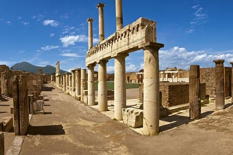 ItalyBesTours Pompeii Skip-The-Line and Sorrento FullDay from Rome