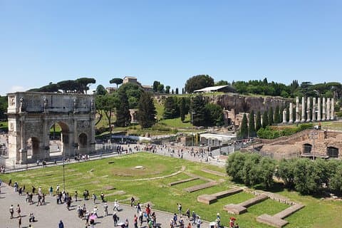 Arch of Constantine and Palatine Hill