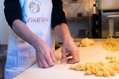 tortellini in the making