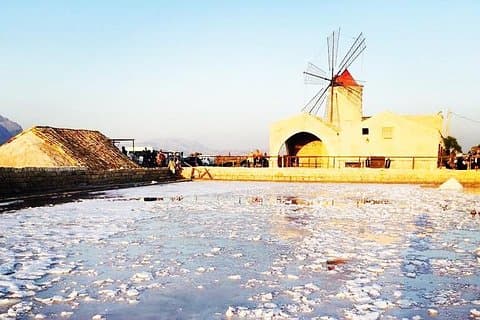 The birth of salt and the mill of 1400