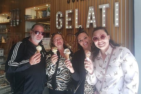 Naples Street Food Tour with Foodie Guide around Historical Center