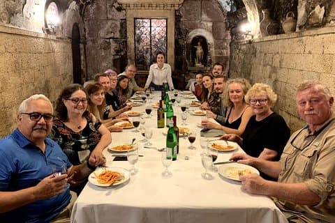 https://www.tripadvisor.com/PreviewImage?p=11&img=364169567