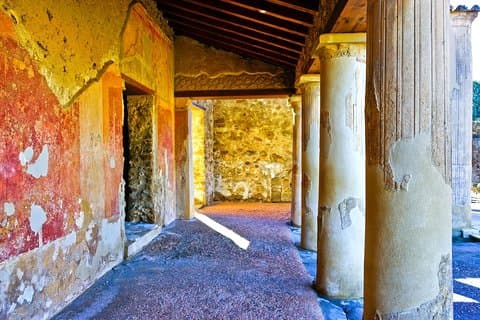 Private house in Pompeii ruins