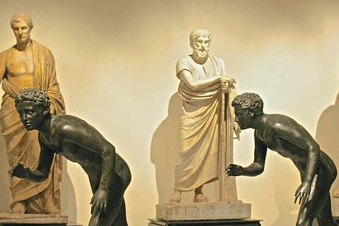 2 Hours Private Guided Tour to Naples Archeological Museum
