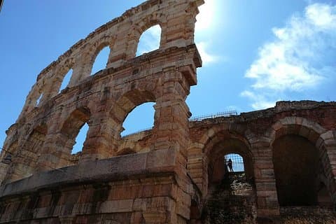 The city of Romeo and Juliet: A self-guided audio tour through Verona