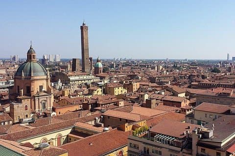 Bologna Private Walk Tour With A Professional Guide