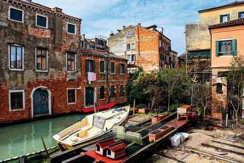 An Architectural insight of Venice on a Private Tour with a local