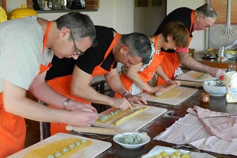 4 days,all inclusive Cooking holiday and tours, in Tuscany