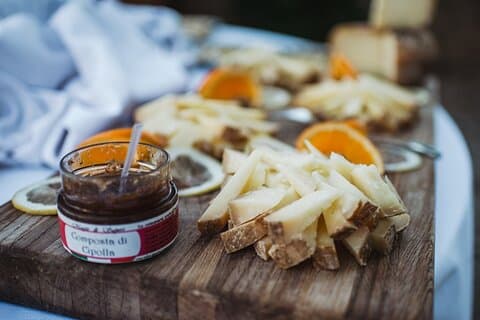 Sampling Tuscan Pecorino, the local sheep cheese