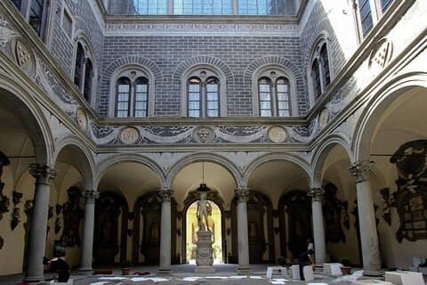 Medici Tour in Florence