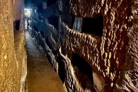 Small Group Express Tour of Roman Catacombs with Transfer
