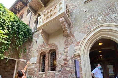 Private Multi-day tour to Northern Italy, Lugano and Italian Riviera with guide
