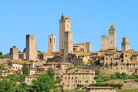 PRIVATE EXCURSION: Volterra & San Gimignano + wine tastings (from Livorno Port)