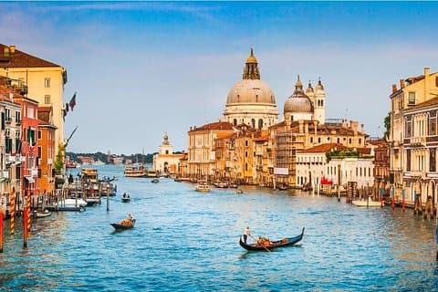 Venice: Holy Heist Self-Guided Adventure & Walking Game