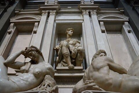 Guided Medici Tour Florence: Discover Mysteries & History