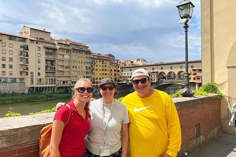 https://media-cdn.tripadvisor.com/media/attractions-splice-spp-720x480/12/34/3f/4b.jpg