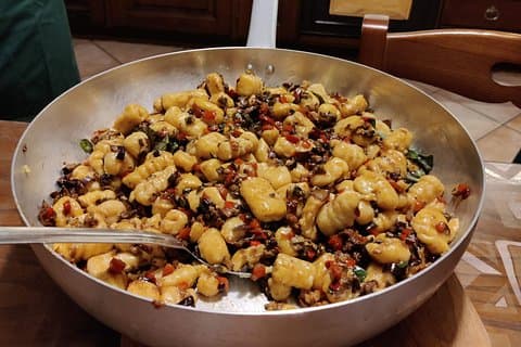 Cooking pasta experience