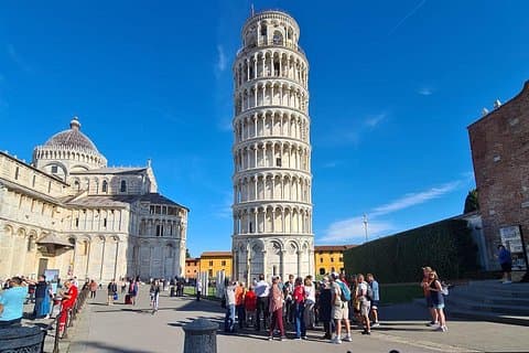 Pisa e Golfo dei Poeti by bus