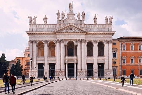 Tour of the Cathedral of Rome and Holy Stairs