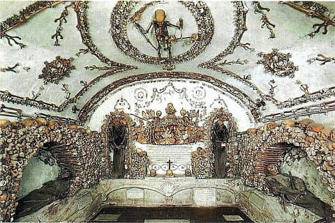 Rome Catacombs Capuchin Crypts with Rome city semi pvt tour