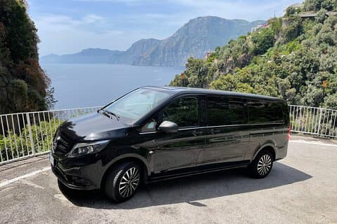 Transfer Fiumicino Airport with Mercedes Van VIP
