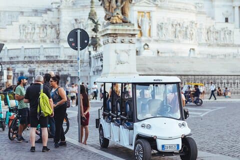 Private Evening Golf Cart Tour of Rome with Aperitivo