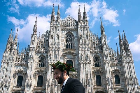 Private Milan Street Photography Walking Tour with an Artist