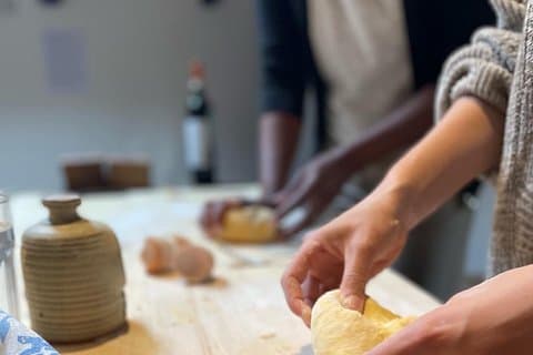 2-Hour Family Pasta or Pizza Cooking Class in Acqui Terme + wine