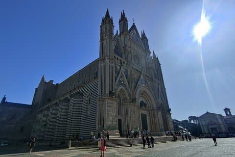 Day Trip From Rome to Orvieto: Food, Underground & Wine Tour