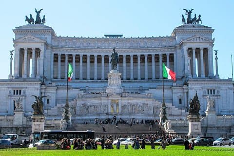 Rome: Walking Tour through the Marvel of the city