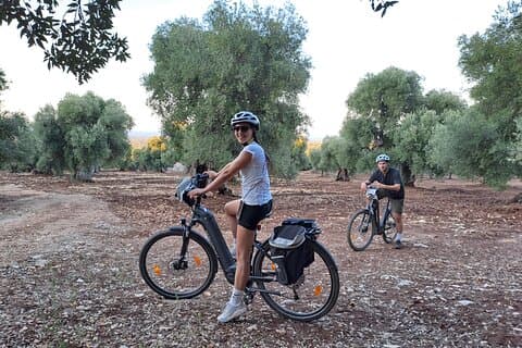E-bike tour in Ostuni, the olive trees and the rock village