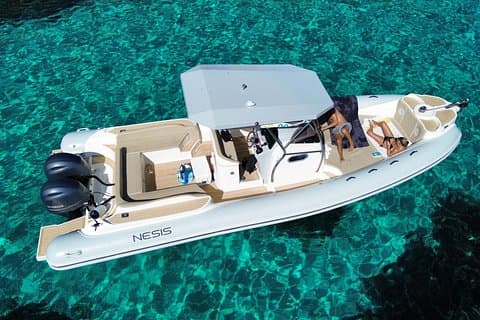 Nesis 10m Max-Rib with cabin and toilet