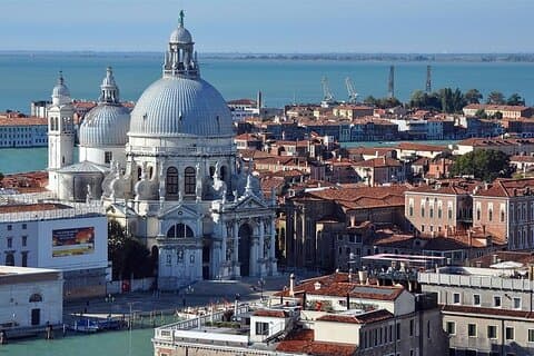 3 Hours Walking Tour in Venice Small Group
