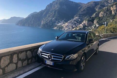 Class E Mercedes in Positano