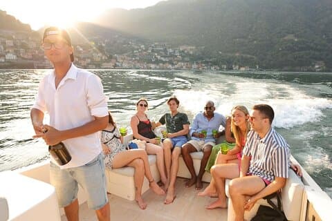 Private Open Bar Tour with Luxury Boat on Lake Como 2H 4H