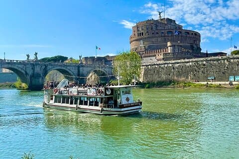 Rome Tiber River Cruise and Top Food Tasting with Wine Pairing