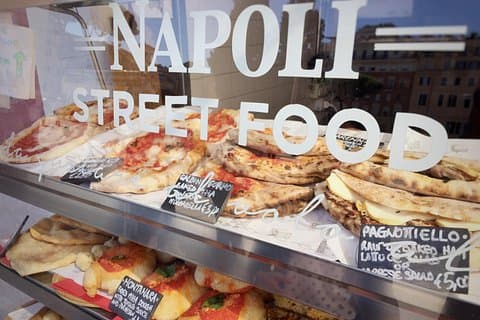 Naples: Market Tour & Cooking Class at Local's Home in Naples