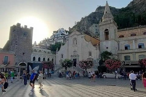 Half Day Private Tour to Messina Taormina and Castelmola