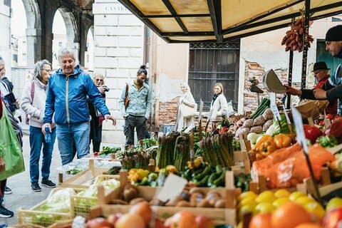 Rialto Market Tour with Hands on Cooking Class, Wine & Tiramisu