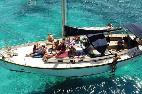 Boat Emanuel