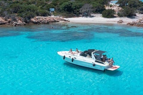 Palau or La Maddalena: motorboat tour in the Archipelago
