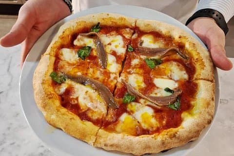 Milan Pizza and Gelato Cooking Experience
