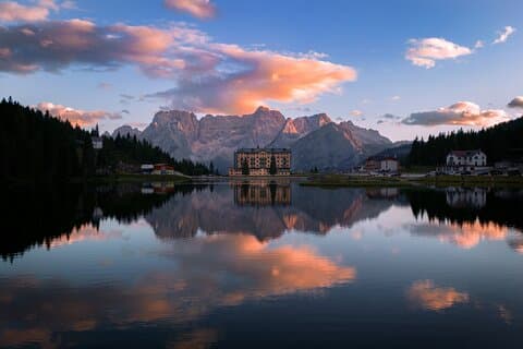 Day Trip to Dolomites and Prosecco Hills From Venice with Wine