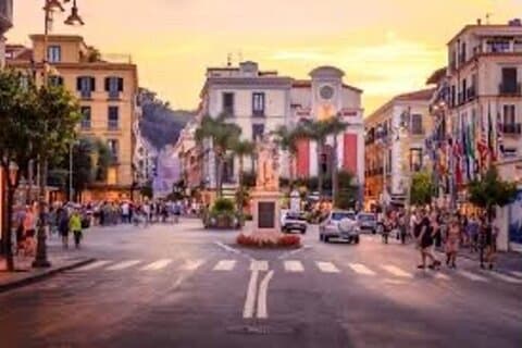 From Naples station to Sorrento with a 2 hours stop in Pompeii